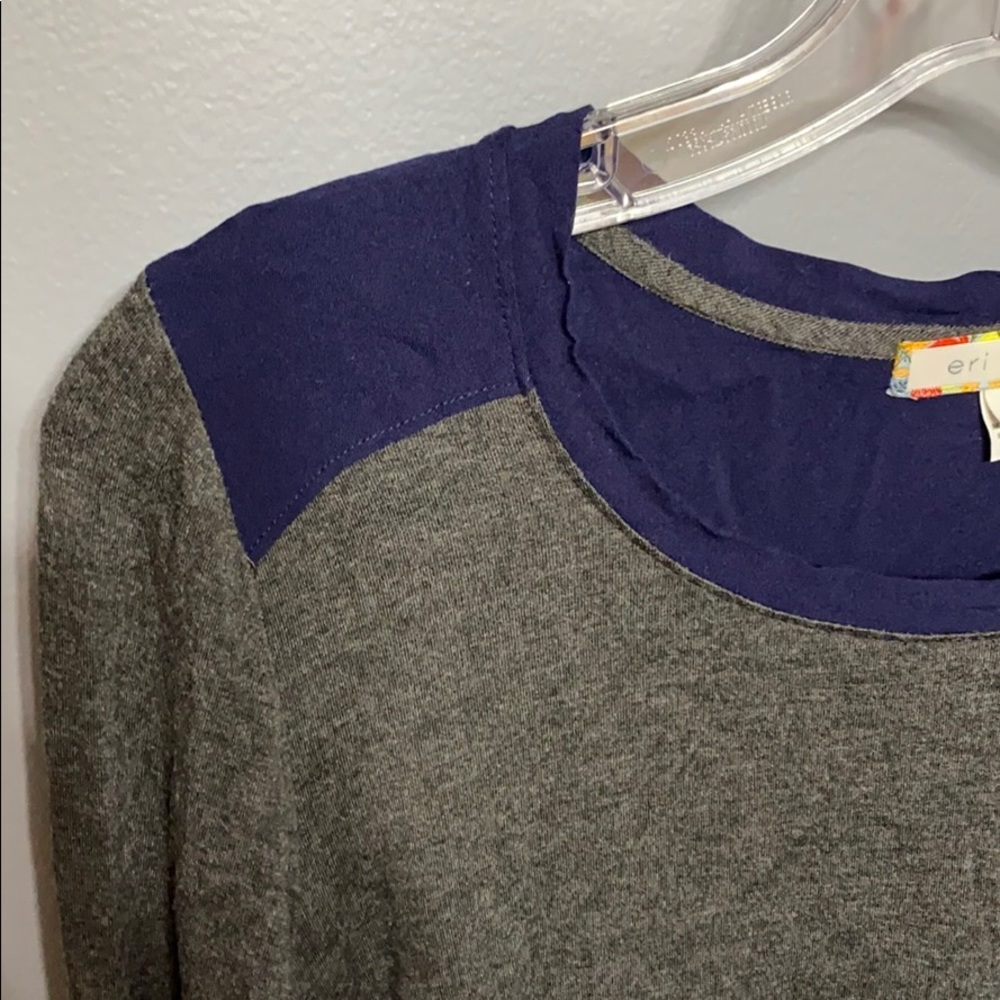 Anthro eri + ali Navy & Grey Top sz S - Picture 2 of 6